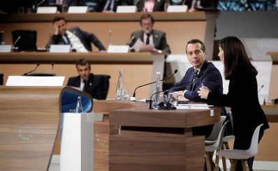 Am 12. Dezember 2017 fand Klimagipfel in Paris statt. Im Bild Bundeskanzler Christian Kern (2.v.r.).